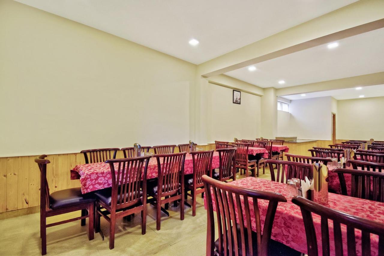 Capital O 42006 Phalguni Regency Hotel Manāli Exterior foto